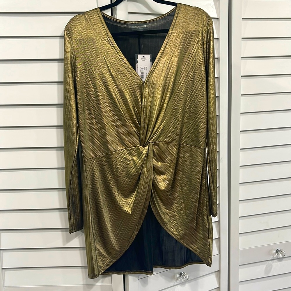 New, long sleeve top